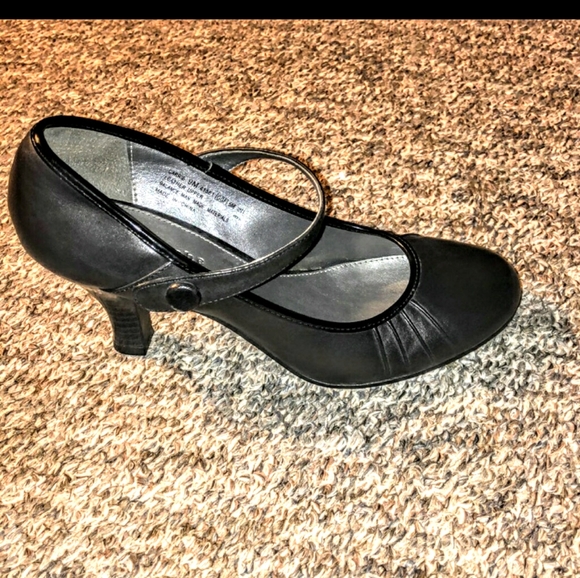 ISO of size 10 - Picture 2 of 4